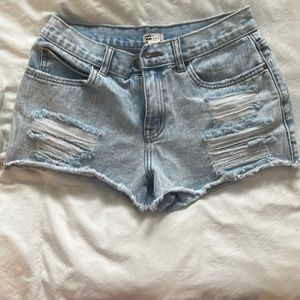 Billabong light wash 2” inseam jean shorts